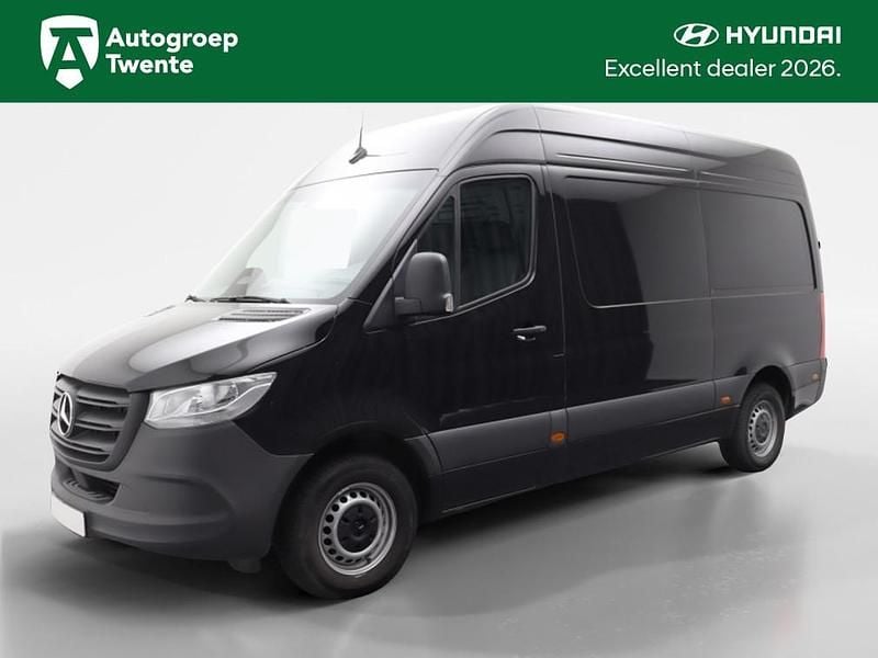 Zwart Occasion 2024 Mercedes Sprinter Van | € 45.900 (Eerlijke prijs) - Afbeelding 1/3