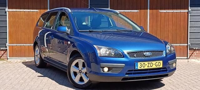 Blauw Gebruikt 2008 Ford Focus Stationwagen | € 1.250 (Goede deal) - Afbeelding 1/4