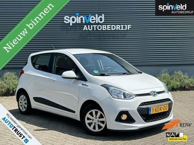 Wit Gebruikt 2014 Hyundai i10 Comfort Hatchback | € 6.250 (Eerlijke prijs) - Afbeelding 1/4