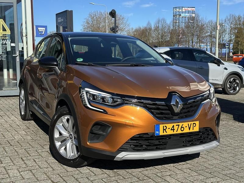 Occasion Renault Captur Zen 2023 Oranje SUV