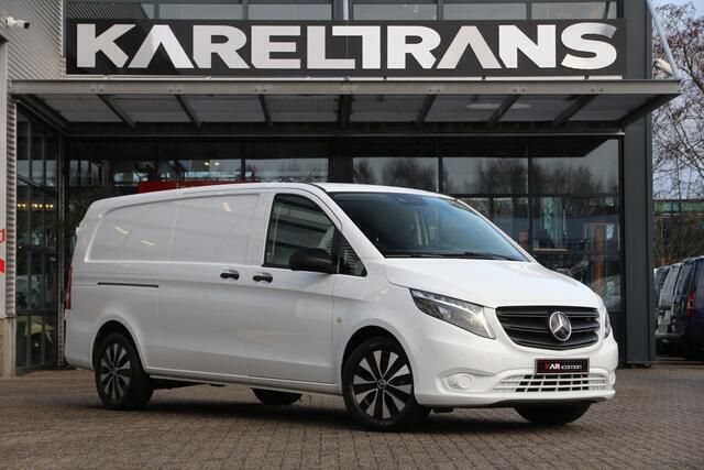 Wit Gebruikt 2023 Mercedes Vito MPV | € 38.950 (Super prijs) - Afbeelding 1/4