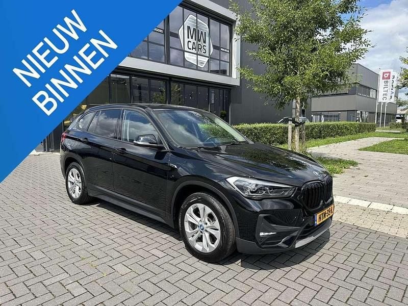 Zwart Gebruikt 2021 BMW X1 SUV | € 27.950 (Goede deal) - Afbeelding 1/4