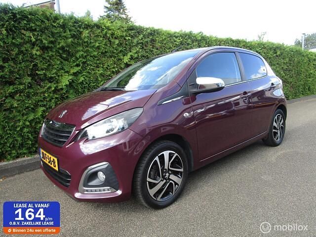 Paars Gebruikt 2018 Peugeot 108 Style Hatchback | € 9.950 (Duur) - Afbeelding 1/4