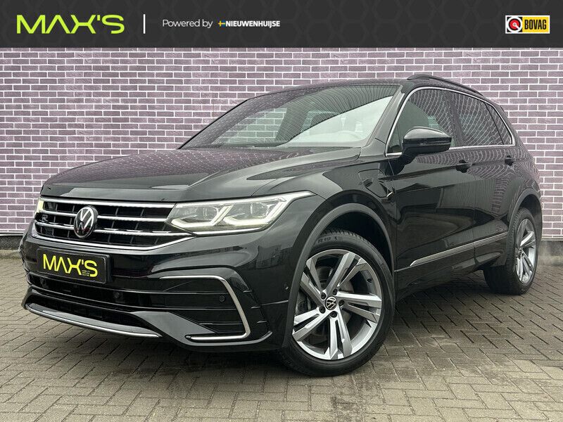 Zwart Gebruikt 2022 VW Tiguan Business+ SUV | € 35.494 (Goede deal) - Afbeelding 1/4