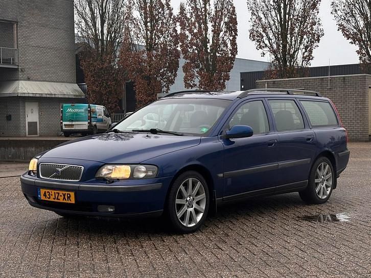 Occasion 2002 Volvo V70 Ocean Race Stationwagen | € 3.450 (Eerlijke prijs) - Afbeelding 1/4