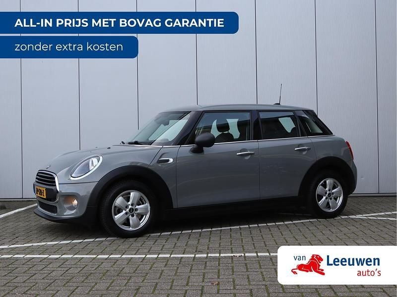 Grijs Gebruikt 2019 Mini Cooper Hatchback | € 14.495 (Super prijs) - Afbeelding 1/3