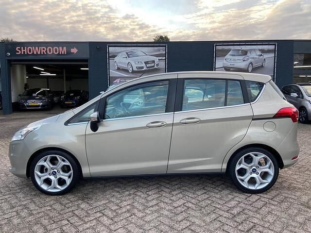 Grijs Gebruikt 2013 Ford B-MAX Titanium X MPV | € 9.995 (Goede deal) - Afbeelding 1/4