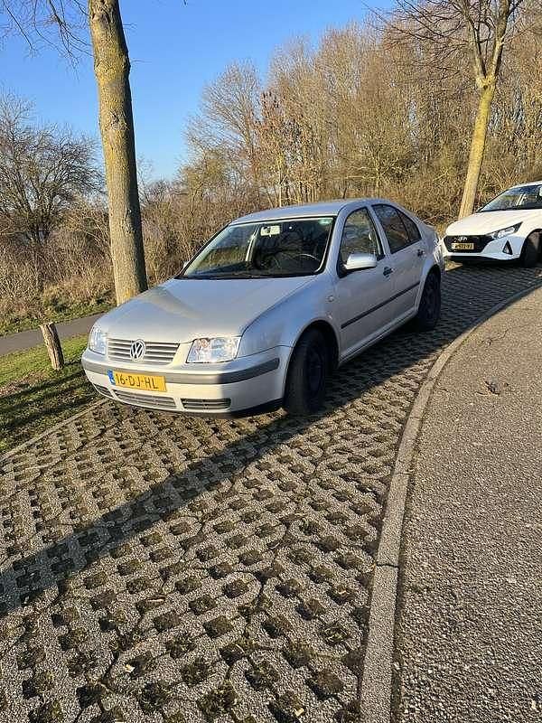 Occasion VW Bora Trendline 116 PK (85 kW) 1998 Sedan