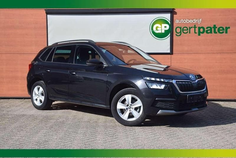 Zwart, metallic lak Gebruikt 2024 Skoda Kamiq Ambition SUV | € 22.750 (Goede deal) - Afbeelding 1/4