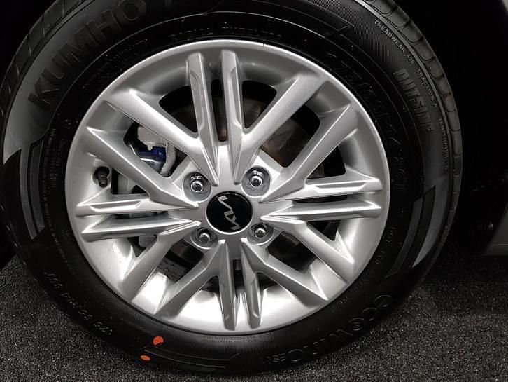 Grijs Occasion 2022 Kia Picanto Hatchback | € 15.890 (Eerlijke prijs) - Afbeelding 1/1