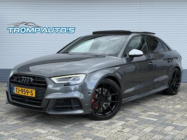 Grijs Gebruikt 2018 Audi A3 Premium Sedan | € 27.950 (Iets duurder) - Afbeelding 1/4