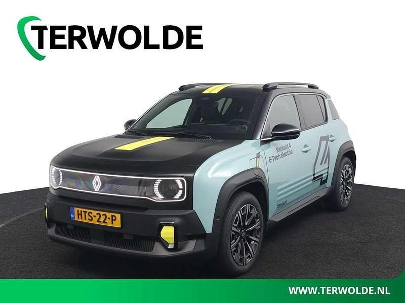 Blauw Nieuw 2025 Renault 4 E-Tech Iconic SUV | € 38.855 - Afbeelding 1/4