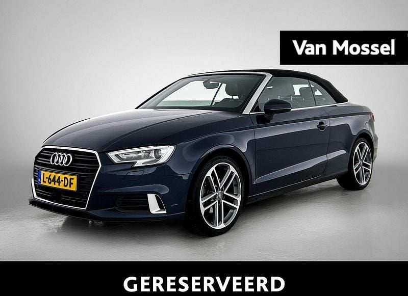 Blauw Occasion 2021 Audi Cabriolet Sport Cabriolet | € 25.900 - Afbeelding 1/4