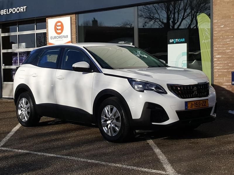 Wit Occasion 2021 Peugeot 3008 Access SUV | € 11.900 - Afbeelding 1/4