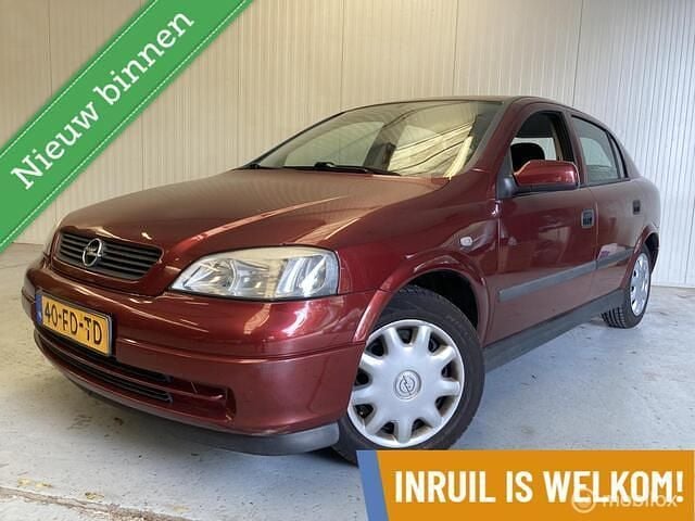 Rood Gebruikt 2000 Opel Astra Club Hatchback | € 950 (Eerlijke prijs) - Afbeelding 1/4