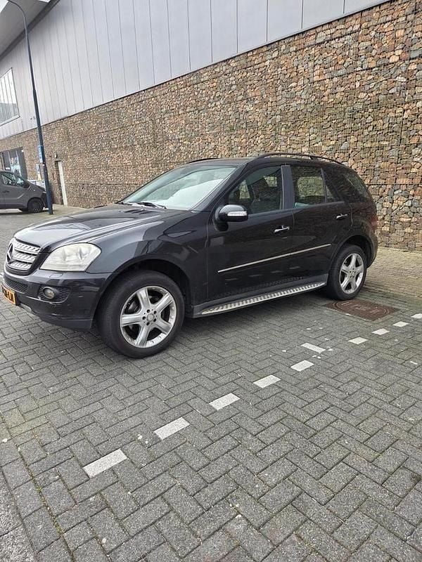 Occasion Mercedes ML350 272 PK (200 kW) 2006 SUV