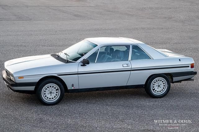 Zilver Gebruikt 1981 Lancia Gamma Coupé | € 13.950 - Afbeelding 1/4