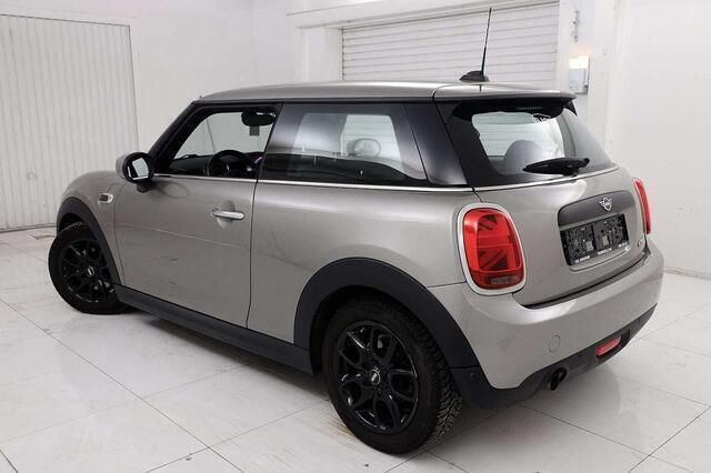 Occasion Mini ONE 100 PK (73 kW) 2019 Grijs Hatchback