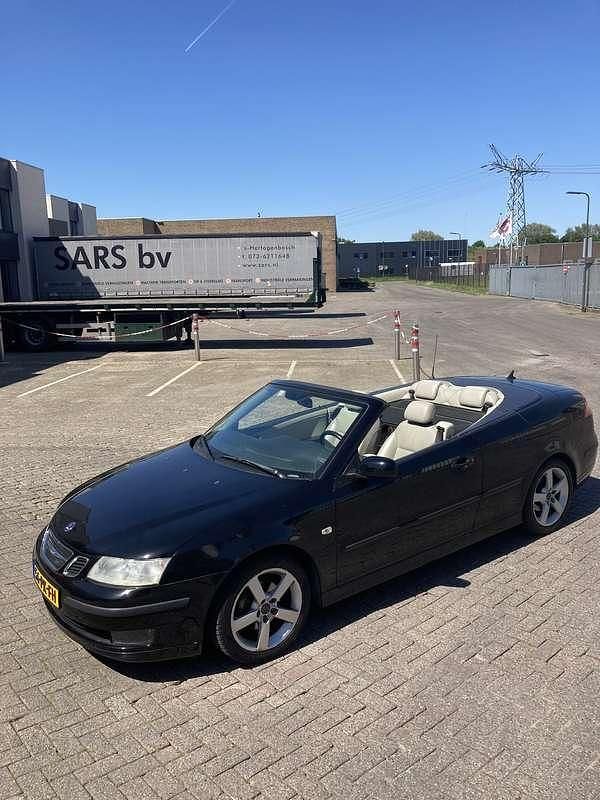 Zwart Gebruikt 2004 Saab 9-3 Cabriolet Vector Cabriolet | € 5.250 (Goede deal) - Afbeelding 1/4