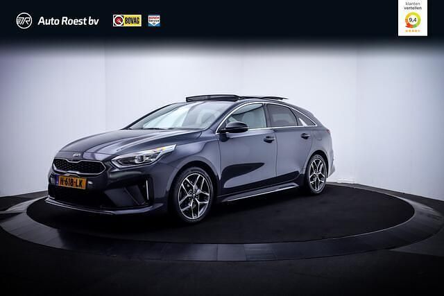Grijs Gebruikt 2020 Kia ProCeed GT-Line Hatchback | € 21.950 (Eerlijke prijs) - Afbeelding 1/4