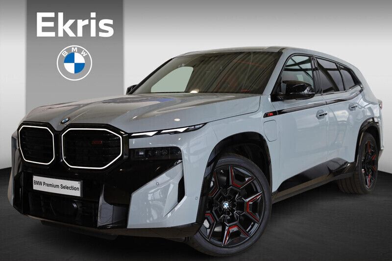 Grijs Gebruikt 2024 BMW XM Comfort Edition SUV | € 149.900 - Afbeelding 1/4