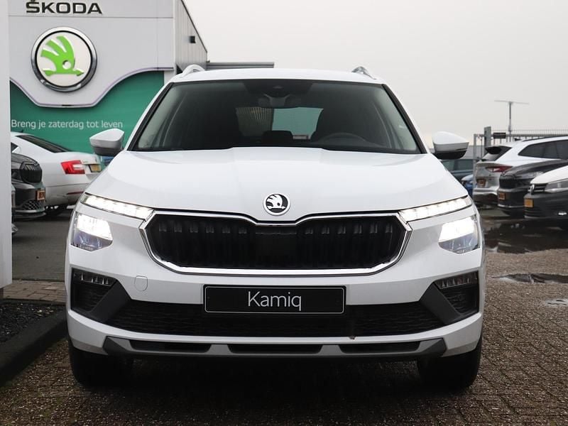 Nieuw Skoda Kamiq Business Line 2026 Wit SUV