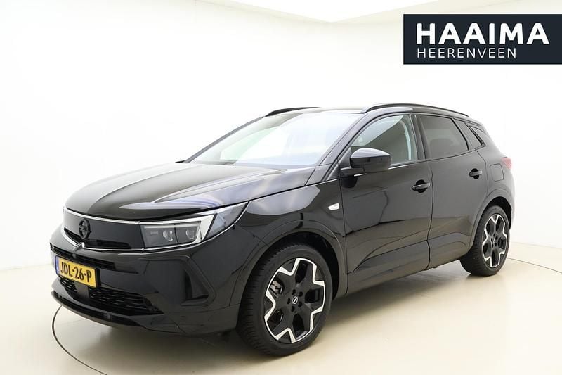 Zwart Gebruikt 2023 Opel Grandland X GSe SUV | € 33.645 (Iets duurder) - Afbeelding 1/4