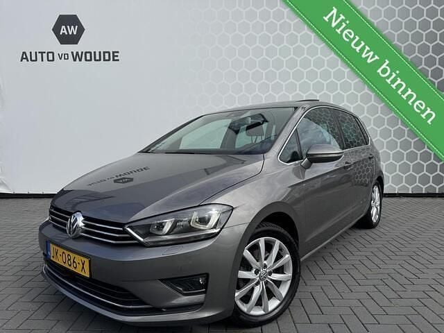 Grijs Gebruikt 2015 VW Golf Sportsvan Highline MPV | € 11.950 (Eerlijke prijs) - Afbeelding 1/4