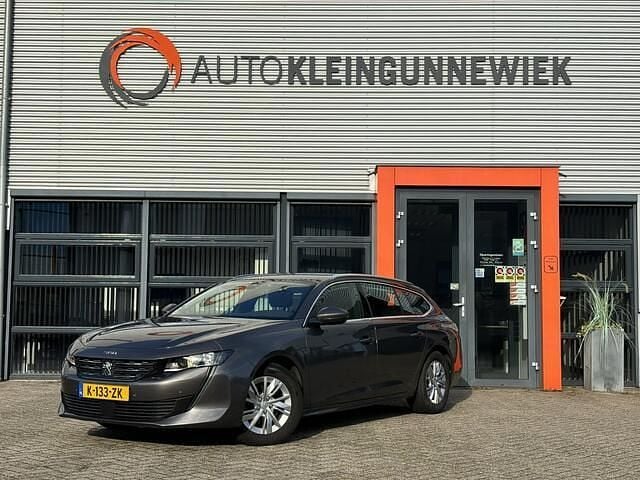 Grijs Gebruikt 2021 Peugeot 508 SW Active Stationwagen | € 17.000 - Afbeelding 1/4