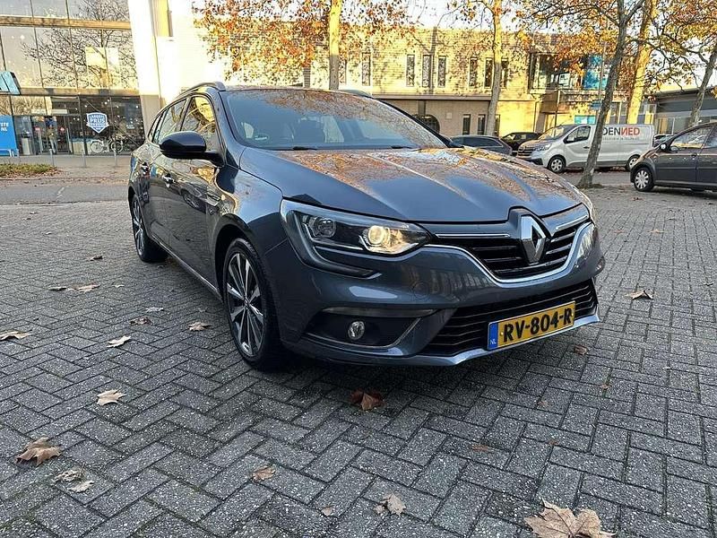 Grijs Gebruikt 2018 Renault Mégane GrandTour Zen Stationwagen | € 7.450 (Super prijs) - Afbeelding 1/4