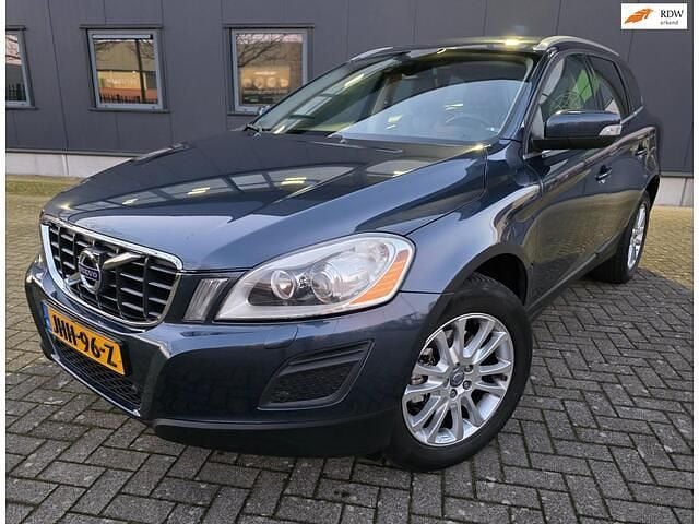 Blauw Gebruikt 2010 Volvo XC60 Summum SUV | € 13.450 (Eerlijke prijs) - Afbeelding 1/4