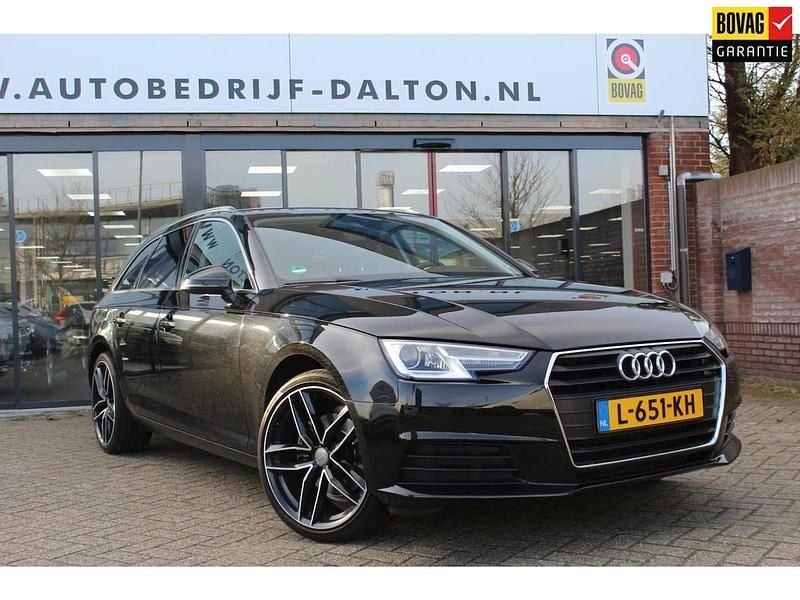 Zwart Gebruikt 2016 Audi A4 Proline Stationwagen | € 14.450 (Goede deal) - Afbeelding 1/4