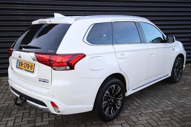 Occasion Mitsubishi Outlander Edition 122 PK (89 kW) 2015 Wit SUV