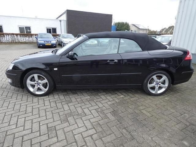 Occasion Saab 9-3 Cabriolet Vector 150 PK (110 kW) 2006 Zwart Cabriolet