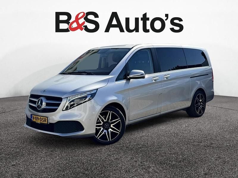 Grijs Gebruikt 2020 Mercedes V300 Avantgarde MPV | € 41.900 (Super prijs) - Afbeelding 1/4