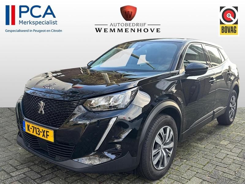 Zwart Gebruikt 2021 Peugeot 2008 Active SUV | € 14.295 (Goede deal) - Afbeelding 1/4