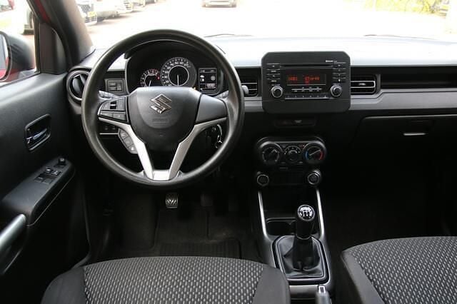 Occasion Suzuki Ignis Comfort 83 PK (61 kW) 2022 Rood Hatchback