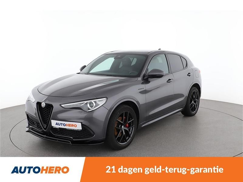 Grijs (metallic) Gebruikt 2020 Alfa Romeo Stelvio Business SUV | € 35.549 (Super prijs) - Afbeelding 1/4