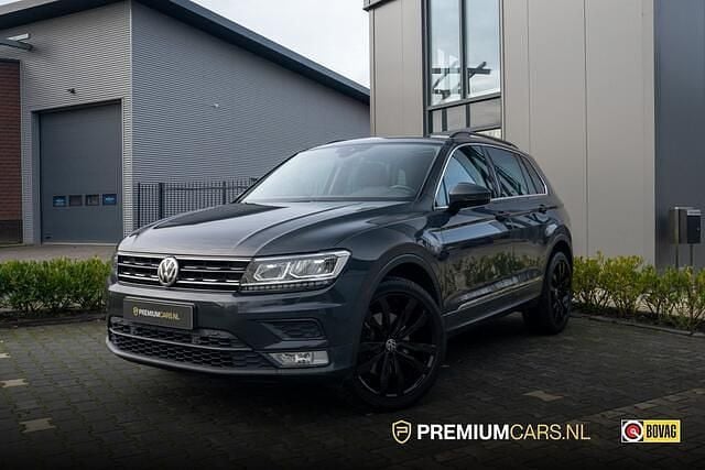 Grijs Occasion 2017 VW Tiguan SUV | € 19.950 (Goede deal) - Afbeelding 1/4