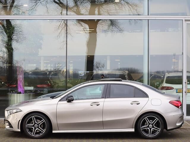 Occasion Mercedes A180 Business 136 PK (100 kW) 2020 Grijs Sedan