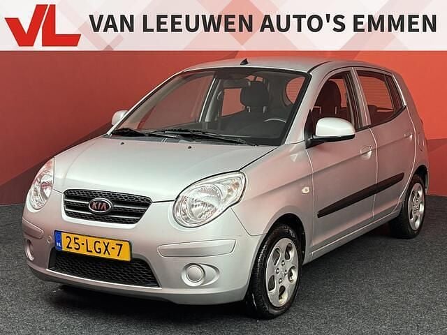 Grijs (metallic) Occasion 2010 Kia Picanto Hatchback | € 2.948 (Eerlijke prijs) - Afbeelding 1/4
