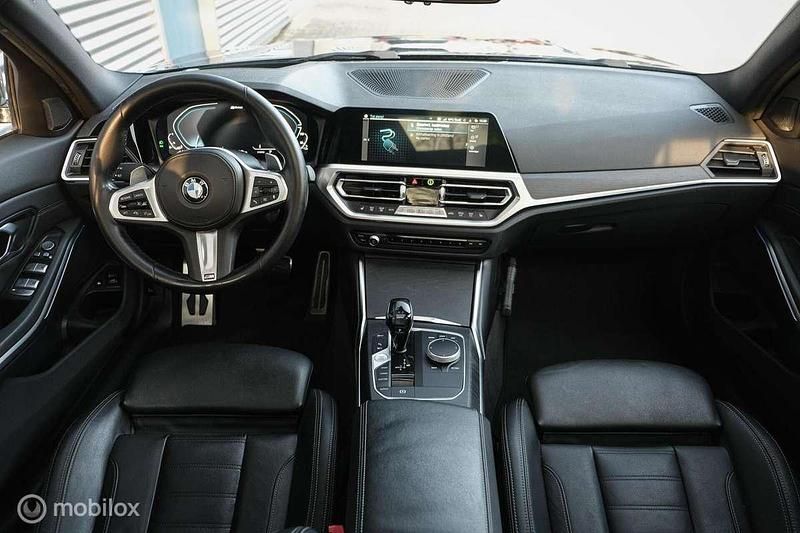 Occasion BMW 330e Executive 184 PK (135 kW) 2020 Grijs Stationwagen