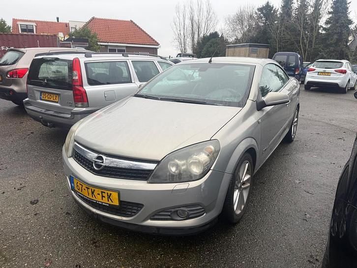 Occasion 2006 Opel Astra Cosmo Stationwagen | € 1.250 (Super prijs) - Afbeelding 1/4