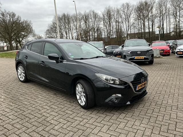 Occasion Mazda 3 120 PK (88 kW) 2015 Zwart Hatchback