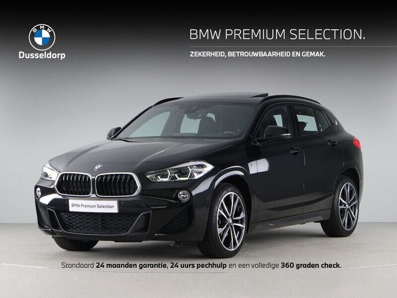 Saphirschwarz metallic (donker zwart metallic) Gebruikt 2020 BMW X2 Comfort Edition SUV | € 32.900 (Iets duurder) - Afbeelding 1/4