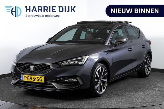 Grijs Occasion 2021 Seat Leon Business Hatchback | € 22.495 (Eerlijke prijs) - Afbeelding 1/4
