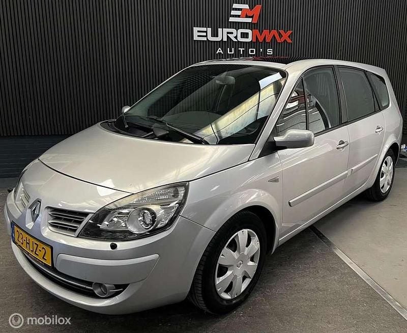 Grijs Gebruikt 2009 Renault Scénic III Business MPV | € 3.999 (Eerlijke prijs) - Afbeelding 1/3