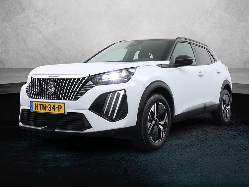 Wit Occasion 2025 Peugeot 2008 GTi SUV | € 32.920 (Iets duurder) - Afbeelding 1/1