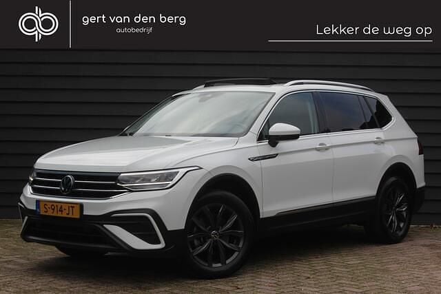 Wit Gebruikt 2023 VW Tiguan Allspace Business SUV | € 35.400 (Goede deal) - Afbeelding 1/4