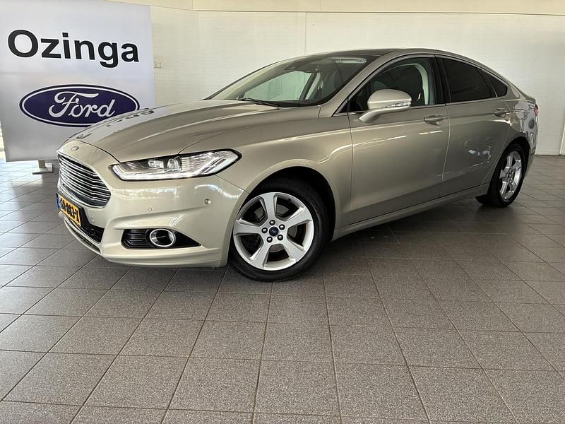 Occasion Ford Mondeo Titanium 203 PK (149 kW) 2015 Grijs Hatchback